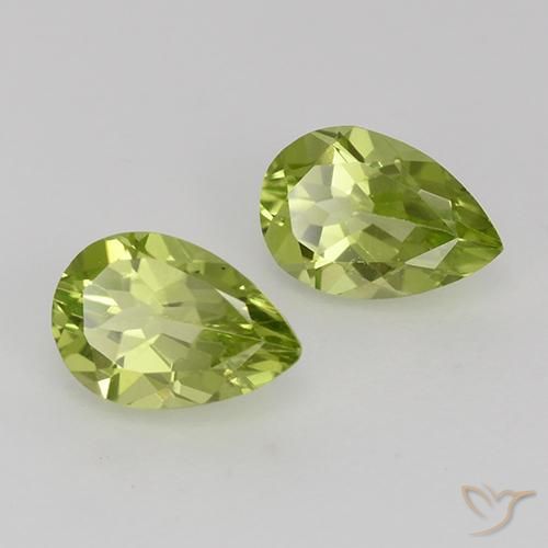 Pedras preciosas de Peridoto Verde Vivo Claro natural de 0.92 ct, Formato de pêra, VVS-VS