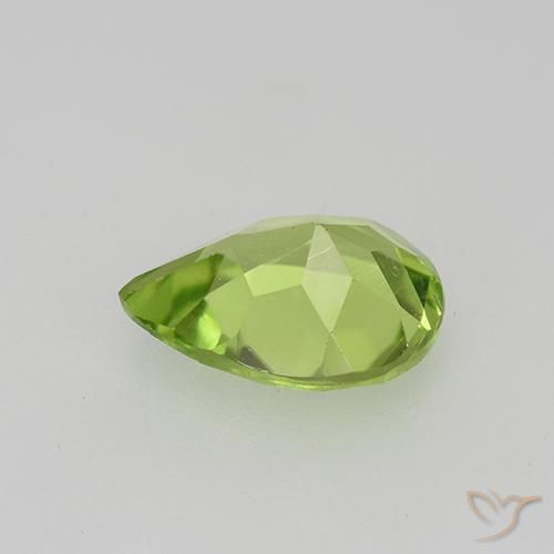 Peridoto Verde médio Natural 0.92ct, Formato de pêra, VS