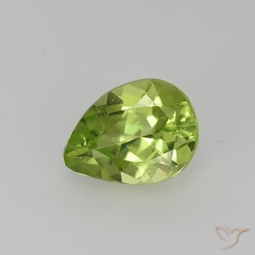 0.82ct Natural Verde médio Peridoto, Formato de pêra, VS