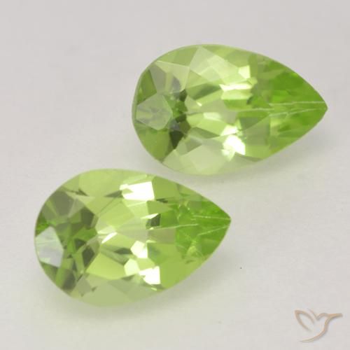 Pedras preciosas de Peridoto Verde Vivo Claro natural de 0.89 ct, Formato de pêra, VVS-VS