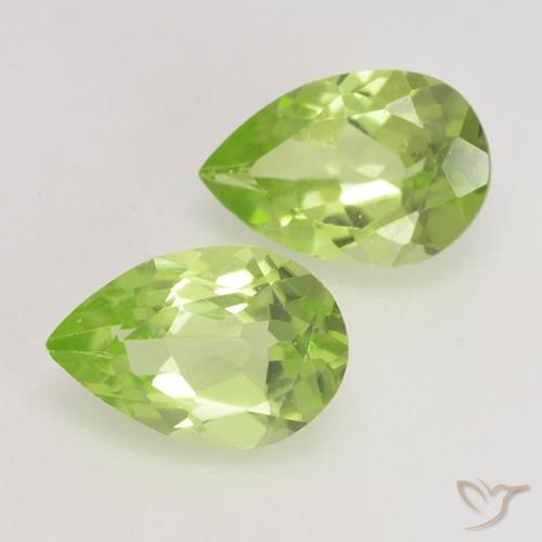 Pedras preciosas de Peridoto Verde Vivo Claro natural de 0.86 ct, Formato de pêra, VVS-VS