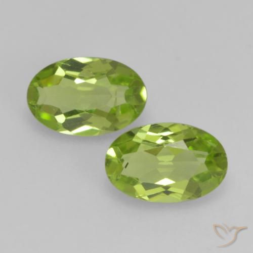 0.94ctw Natural verde vivo Peridoto, oval, VS