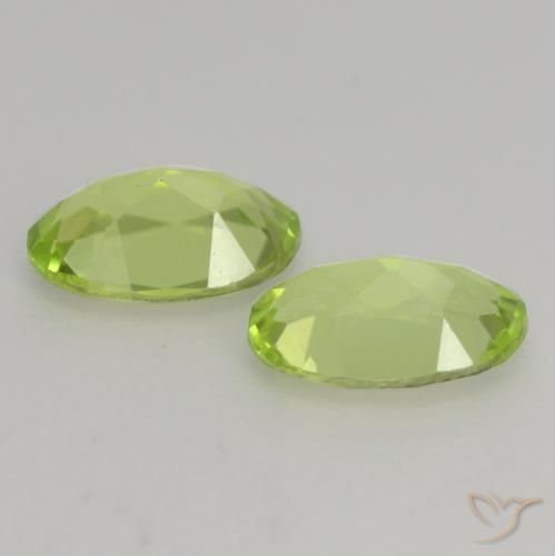Pedras preciosas de Peridoto Verde Vivo Claro natural de 0.84 ct, oval, VS