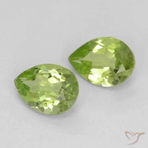 Pedras preciosas de Peridoto Verde Vivo Claro natural de 0.84 ct, Formato de pêra, VVS-VS