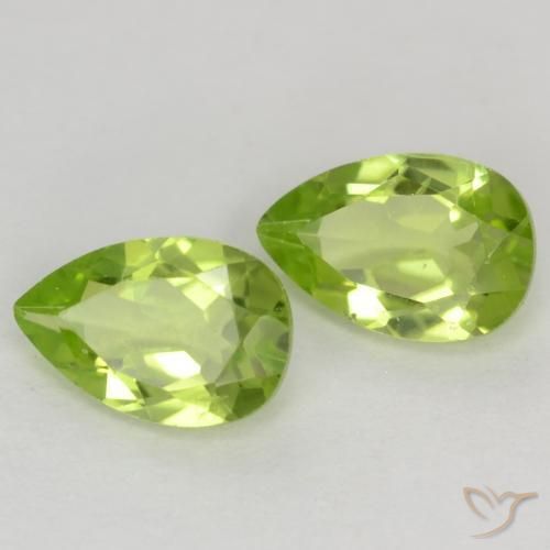 Pedras preciosas de Peridoto Verde médio natural de 0.92 ct, Formato de pêra, VVS-VS