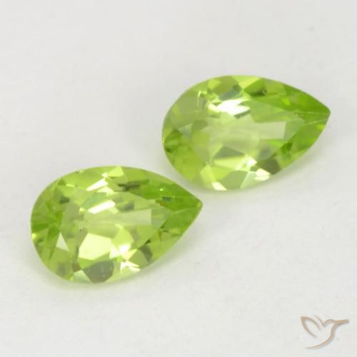 Pedras preciosas de Peridoto Verde Vivo Claro natural de 0.96 ct, Formato de pêra, VVS-VS