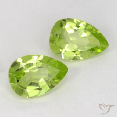 Pedras preciosas de Peridoto Verde Vivo Claro natural de 0.90 ct, Formato de pêra, VVS-VS