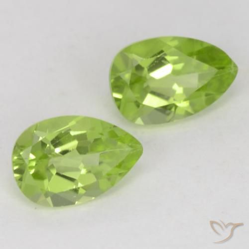 Pedras preciosas de Peridoto Verde Vivo Claro natural de 0.93 ct, Formato de pêra, VVS-VS