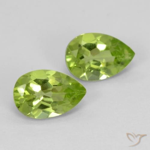 Pedras preciosas de Peridoto Verde médio natural de 0.87 ct, Formato de pêra, VVS-VS