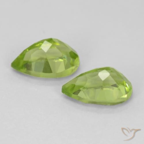 Pedras preciosas de Peridoto Verde Vivo Claro natural de 0.98 ct, Formato de pêra, VVS-VS