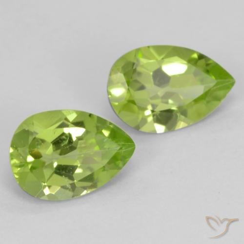 Pedras preciosas de Peridoto Verde Vivo Claro natural de 0.81 ct, Formato de pêra, VVS-VS
