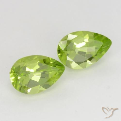 Pedras preciosas de Peridoto Verde Vivo Claro natural de 0.88 ct, Formato de pêra, VVS-VS