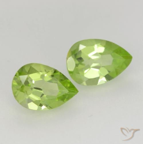 Pedras preciosas de Peridoto Verde Vivo Claro natural de 0.75 ct, Formato de pêra, VVS-VS