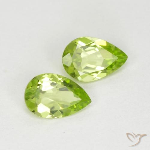 Pedras preciosas de Peridoto verde vivo natural de 0.79 ct, Formato de pêra, VVS-VS