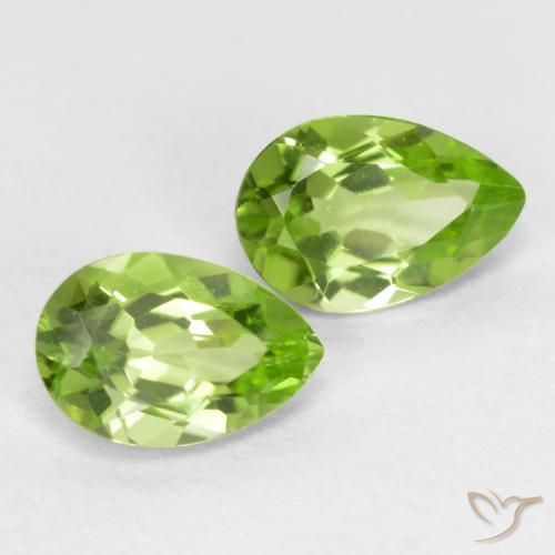 Pedras preciosas de Peridoto Verde Vivo Claro natural de 0.87 ct, Formato de pêra, VVS-VS