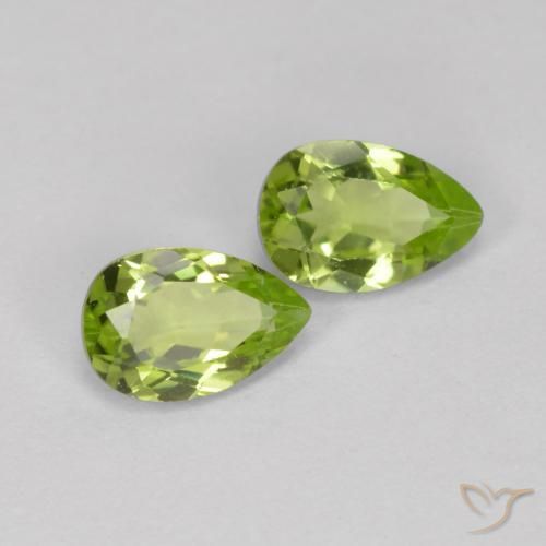 Pedras preciosas de Peridoto Verde Vivo Claro natural de 0.93 ct, Formato de pêra, VVS-VS