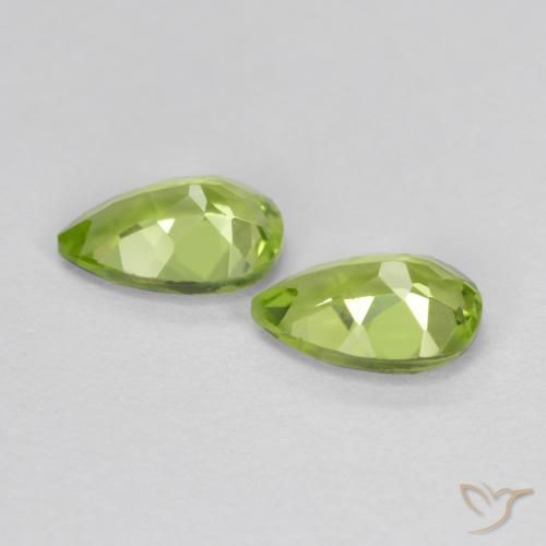 Pedras preciosas de Peridoto Verde Vivo Claro natural de 0.93 ct, Formato de pêra, VVS-VS