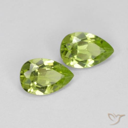 Pedras preciosas de Peridoto Verde médio natural de 0.92 ct, Formato de pêra, VS
