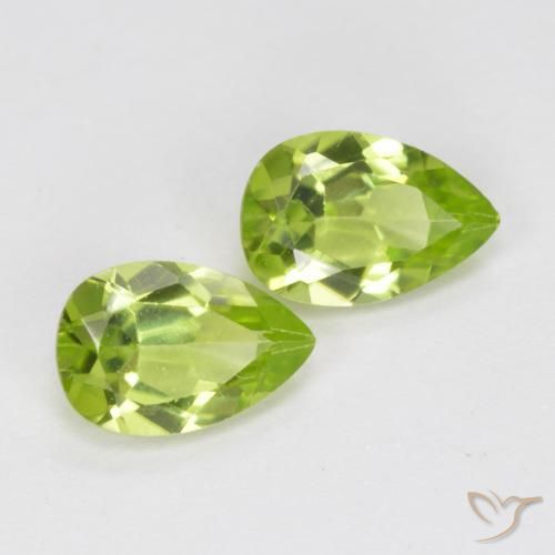 Pedras preciosas de Peridoto Verde médio natural de 0.91 ct, Formato de pêra, VVS-VS