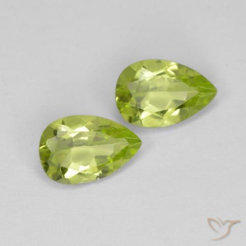 Pedras preciosas de Peridoto Verde médio natural de 0.86 ct, Formato de pêra, VVS-VS