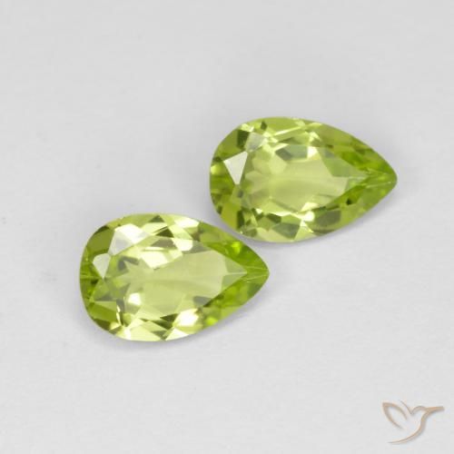 Pedras preciosas de Peridoto Verde médio natural de 0.80 ct, Formato de pêra, VVS-VS