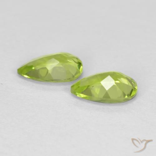 Pedras preciosas de Peridoto Verde médio natural de 0.88 ct, Formato de pêra, VVS-VS