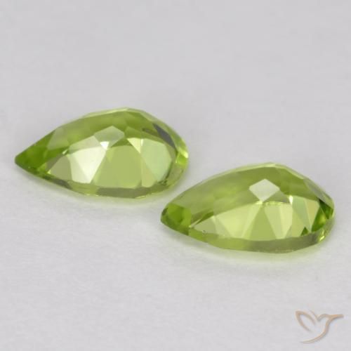 Pedras preciosas de Peridoto Verde médio natural de 0.85 ct, Formato de pêra, VVS-VS