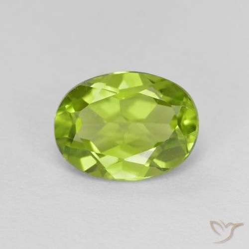 1.35ct Natural Verde amarelado Peridoto, oval, VS