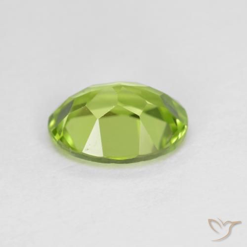 Peridoto Verde médio Natural 1.35ct, oval, VS