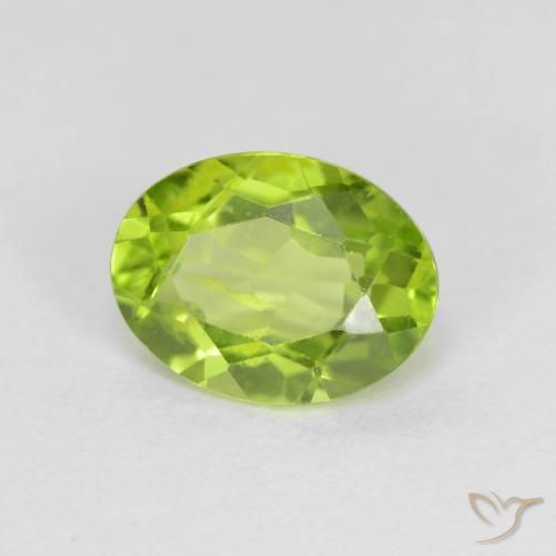 Peridoto Verde Vivo Claro Natural 1.45ct, oval, VS