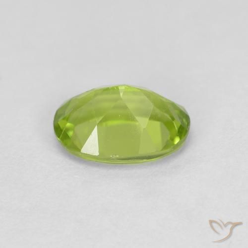 Peridoto Verde médio Natural 0.90ct, oval, VS