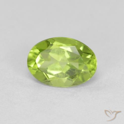 Peridoto verde vivo Natural 0.92ct, oval, VS