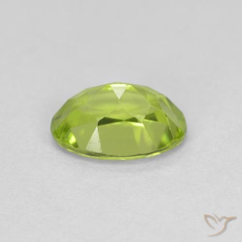 Peridoto verde vivo Natural 0.92ct, oval, VS
