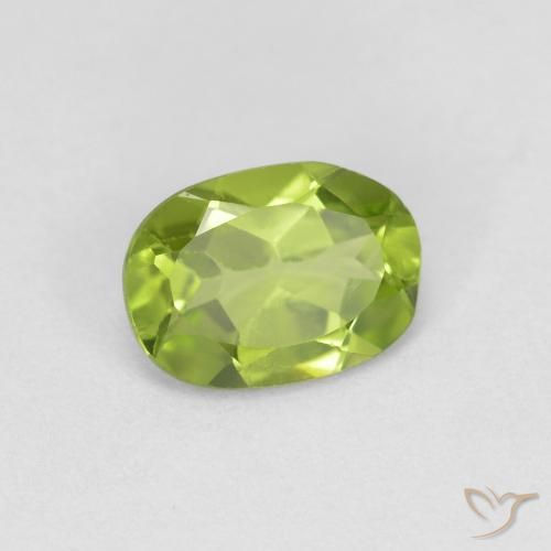 Peridoto Verde médio Natural 0.80ct, oval, VS