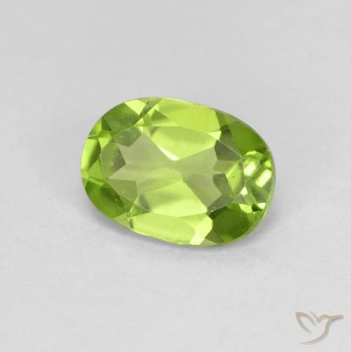 Peridoto Verde amarelado Natural 0.89ct, oval, VS