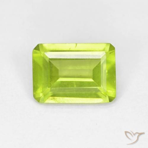 0.92ct Natural Verde amarelado Peridoto, Corte Esmeralda, VS