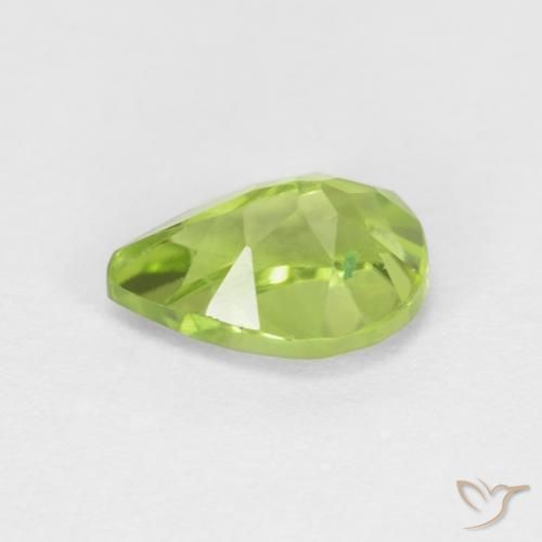 Peridoto Verde médio Natural 0.87ct, Formato de pêra, VS