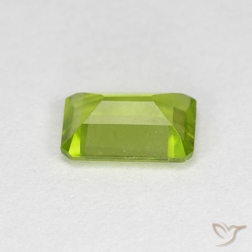 Peridoto Verde amarelado vivo Natural 0.95ct, Corte Octógono / Esmeralda, VS