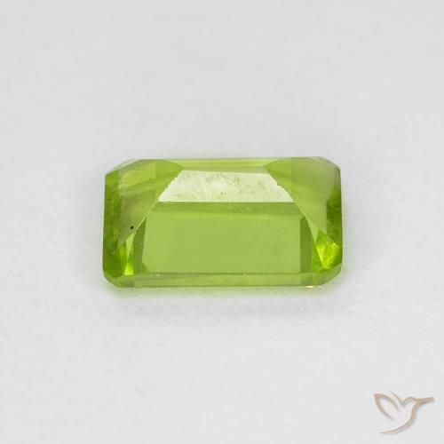 Peridoto Verde amarelado Natural 1.05ct, Corte Octógono / Esmeralda, VS