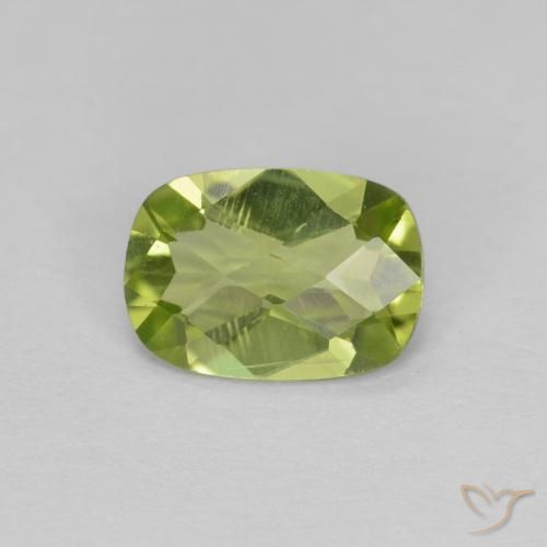 0.78ct Natural Verde médio Peridoto, Almofada, VVS-VS