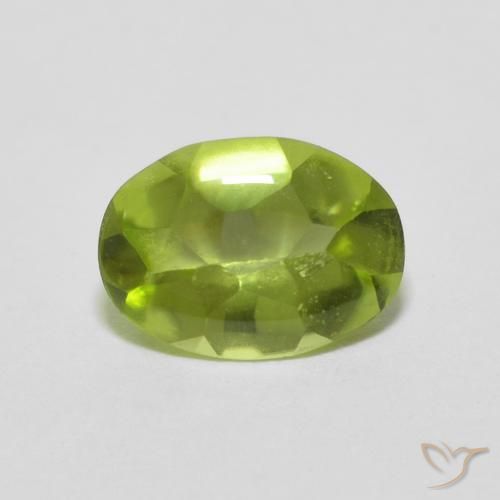Peridoto verde vivo Natural 0.78ct, oval, Transparente