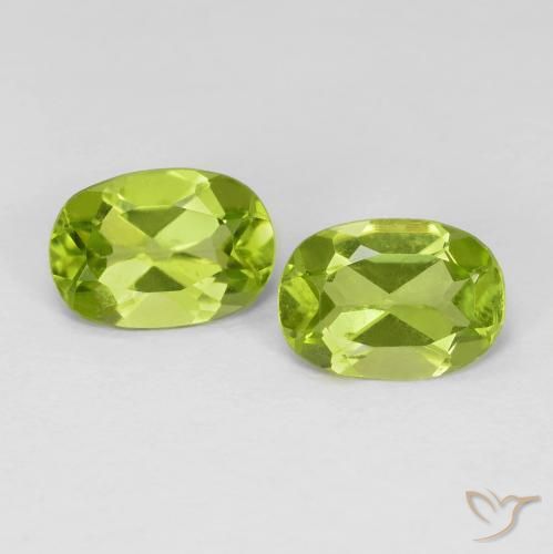 1.52ctw Natural Verde amarelado Peridoto, oval, VS