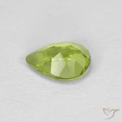 Peridoto Verde médio Natural 0.68ct, Formato de pêra, VS