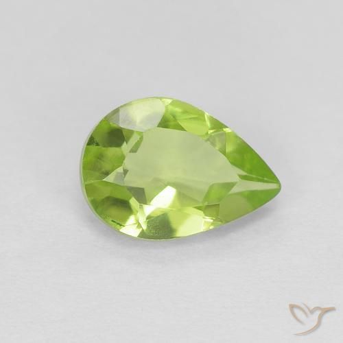 Peridoto Verde médio Natural 0.72ct, Formato de pêra, VVS-VS