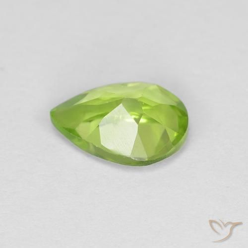 Peridoto Verde médio Natural 0.72ct, Formato de pêra, VS