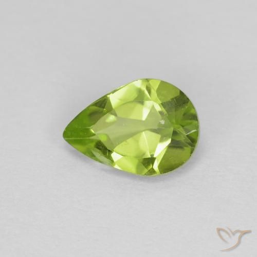 Peridoto Verde médio Natural 0.65ct, Formato de pêra, VS