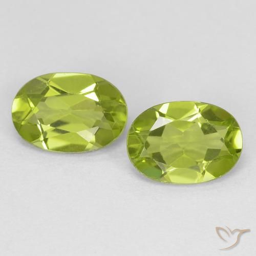 1.72ctw Natural Verde médio Peridoto, oval, VS