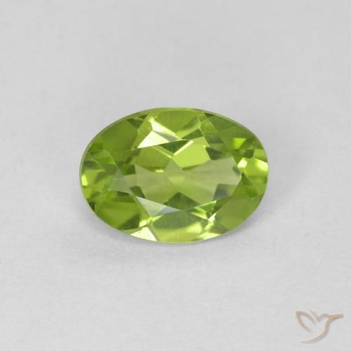 0.79ct Natural Verde médio Peridoto, oval, VVS