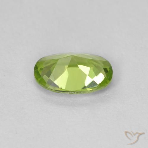 Peridoto verde vivo Natural 0.76ct, oval, VVS-VS