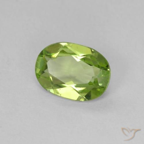 Peridoto Verde médio Natural 0.79ct, oval, VVS-VS